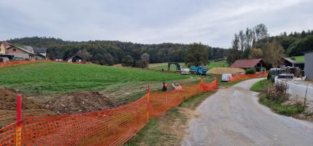 Mirna - zacetek komunalnega opremljanja nove stanovanjske cone, foto Lapego  (1)